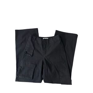 Aritzia TNA High Rise wide leg Cargo Pants Black Pockets